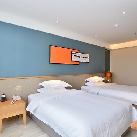 Qifan Hotel Kunming Train Station Branch Экстерьер фото